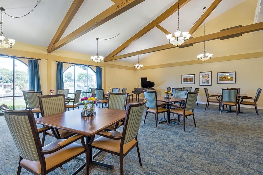 Brookdale Garden Grove - Image 4