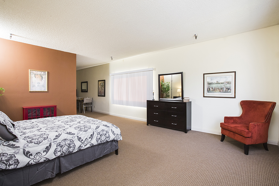Vista Del Mar Senior Living - Image 10