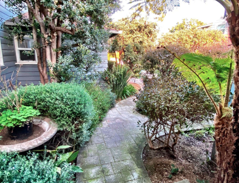 Santa Monica Home & Care II - Image 8