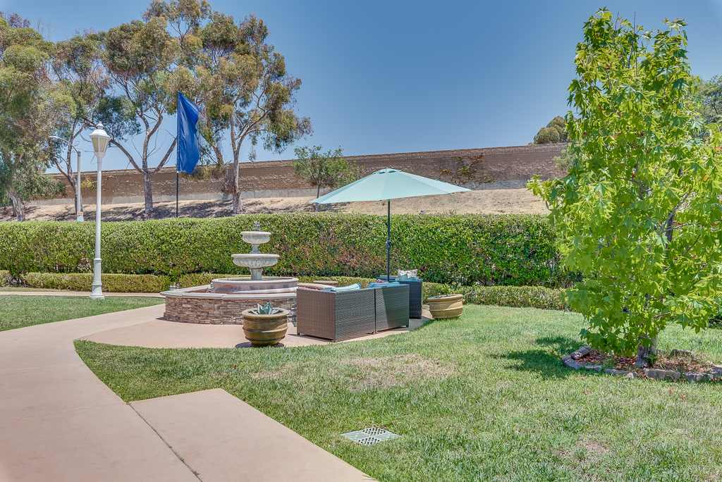 Newport Mesa Senior Living - Image 9