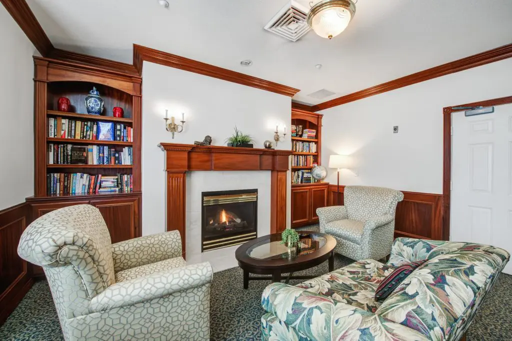 Aegis Living Dana Point - Image 6