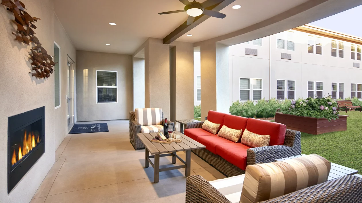 Ivy Park at West Hills - Image 9