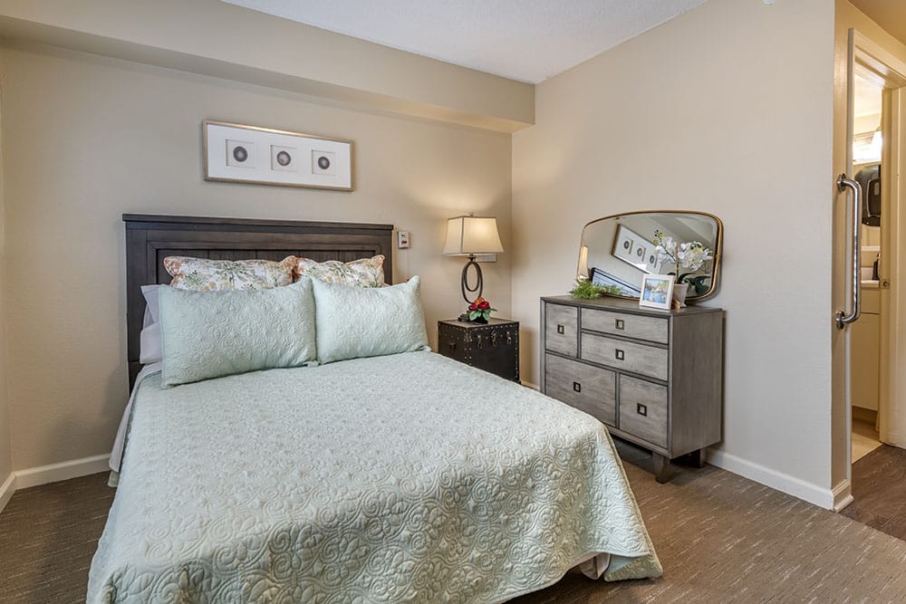 Brookdale Parkplace - Image 7