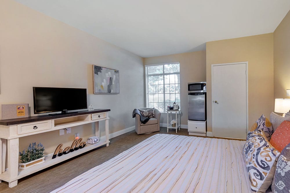 Brookdale Gardens of Tarzana - Image 8