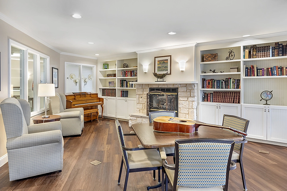 Brookdale White Rock - Image 6