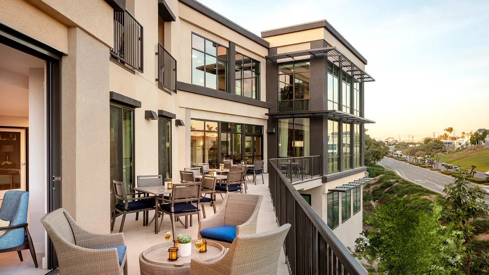 Atria Newport Beach - Image 3