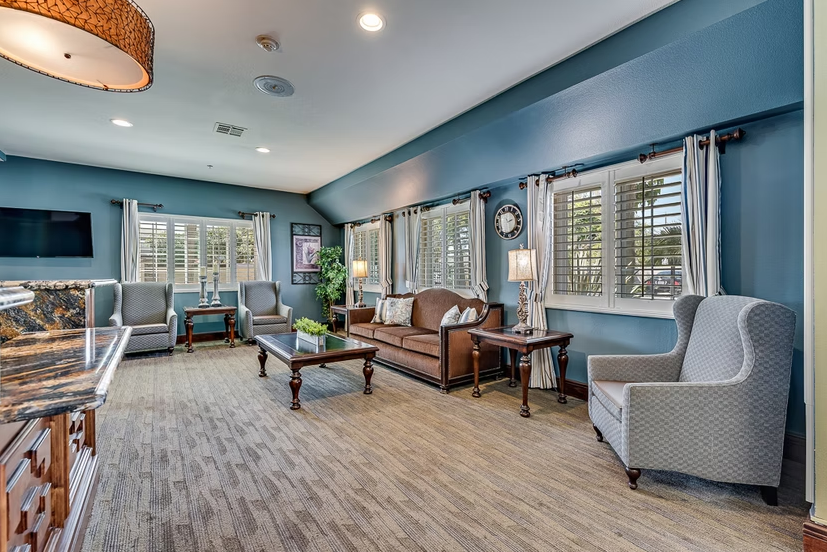 Pacifica Senior Living South Coast - Image 9