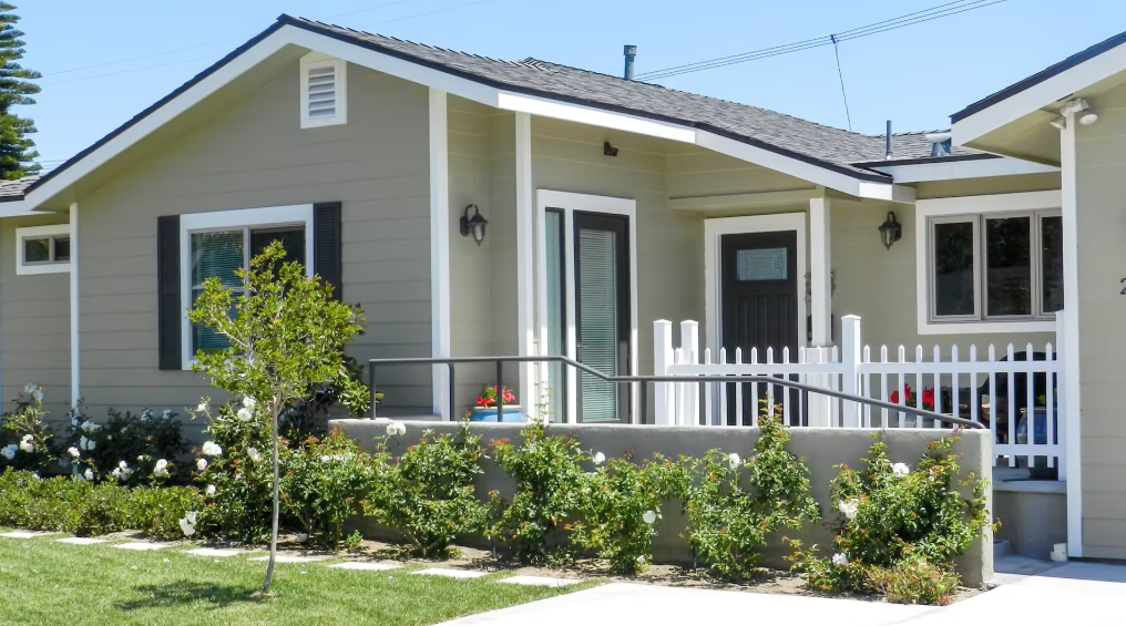 ​Beach Homes III - Image 3