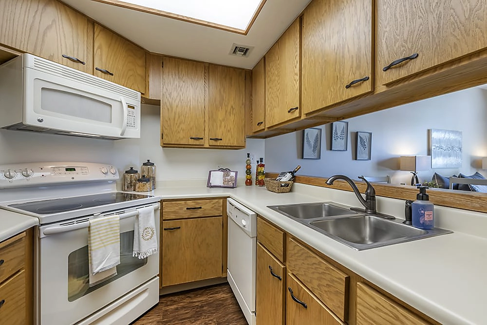 Brookdale Meridian Englewood - Image 6