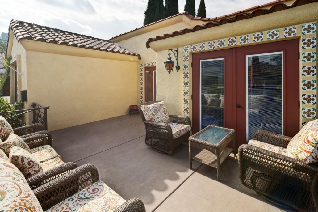 Raya's Paradise at 341 North La Jolla Ave - Image 3