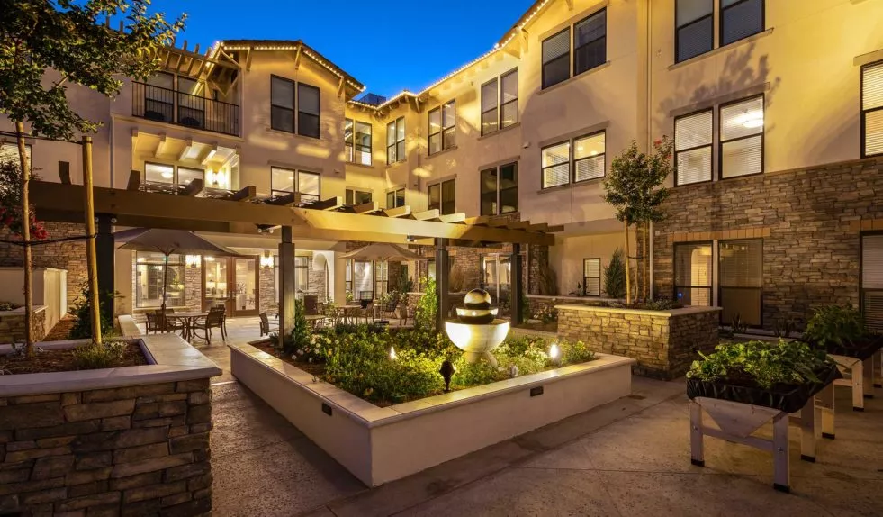 Oakmont of Huntington Beach - Image 6