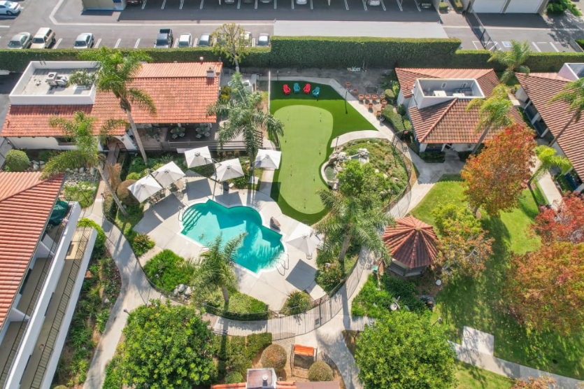 Huntington Terrace - Image 3
