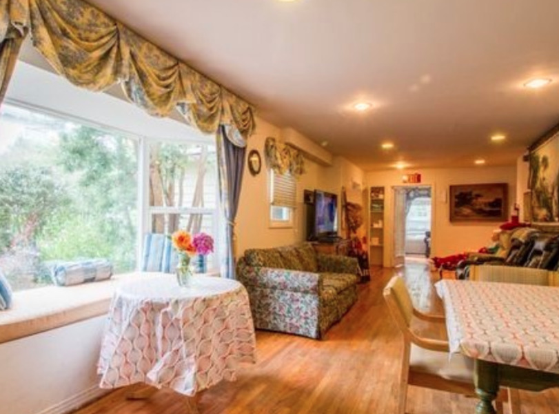 Santa Monica Home & Care II - Image 3