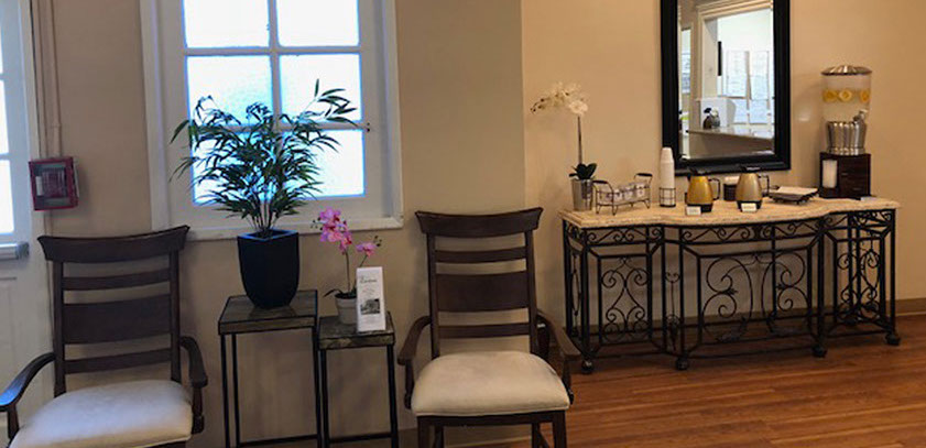 Lakewood Gardens Alzheimer's & Dementia Care - Image 6