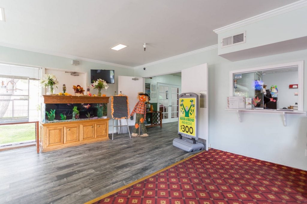 Glen Park at Monrovia - Image 4