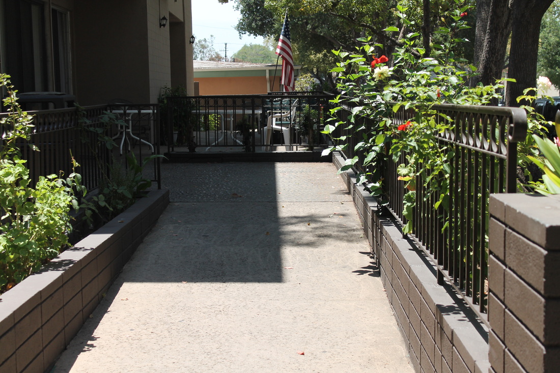 Prospect Manor - Image 3