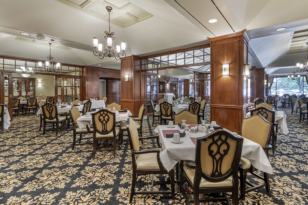 Brookdale Parkplace - Image 4