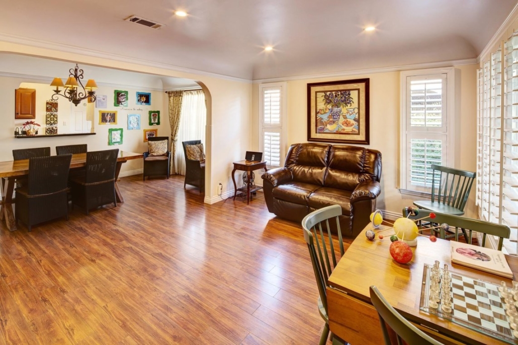 Raya's Paradise at 849-851 North Gardner St - Image 6