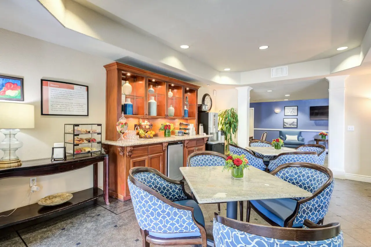Aegis Living Laguna Niguel - Image 9