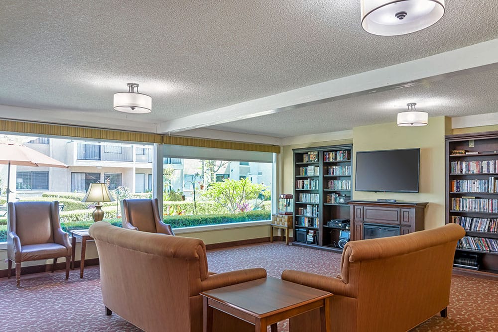 Brookdale Anaheim - Image 4