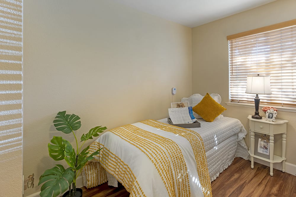 Brookdale Roseville - Image 4
