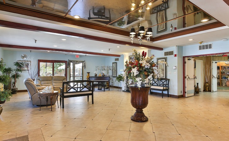 The Chateau of Long Beach - Image 3