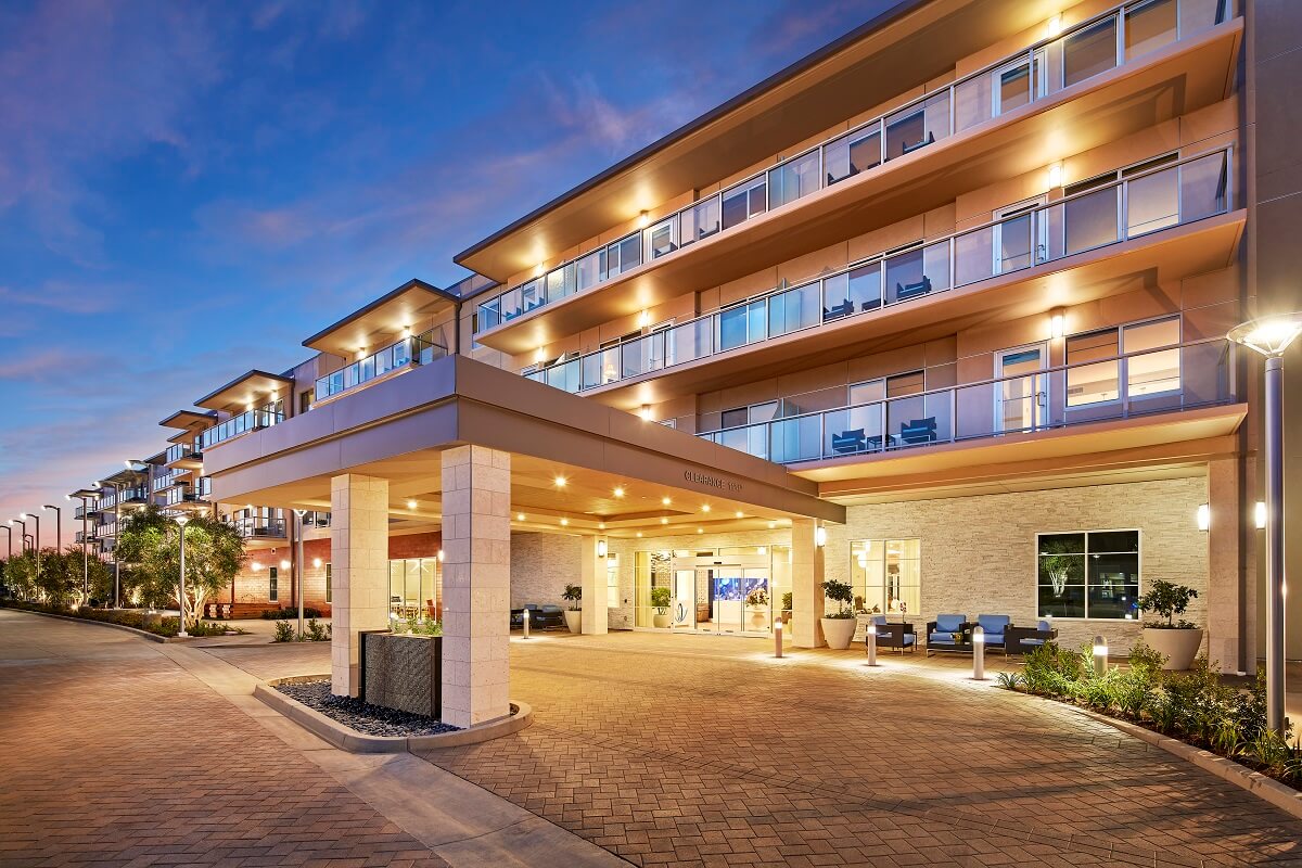 Vivante Newport Mesa​