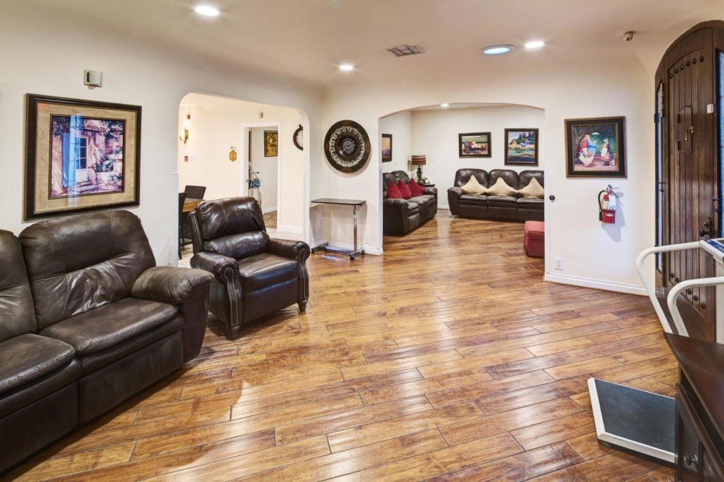 Raya's Paradise West Hollywood - Image 4