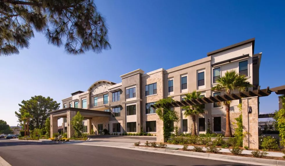 Oakmont of Orange - Image 4