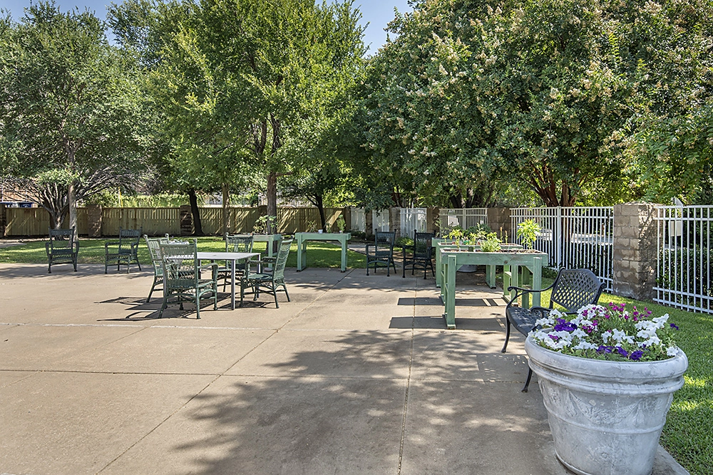 Brookdale White Rock - Image 9