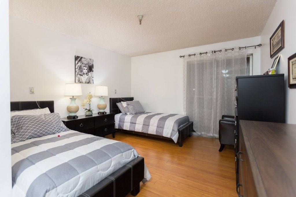 Glen Park at Valley Village - Image 9