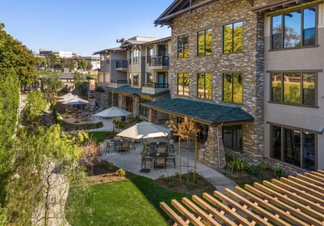 Oakmont of Fullerton - Image 6