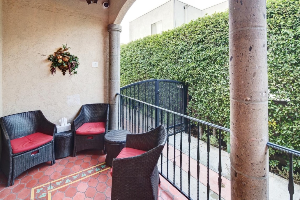Raya's Paradise West Hollywood - Image 10
